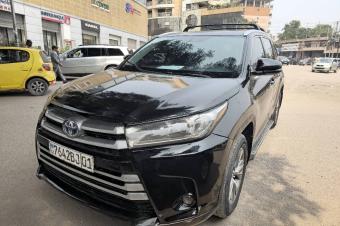 TOYOTA HIGHLANDER A VENDRE  KINSHASA 