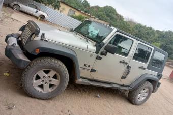 JEEP WRANGLER PRIX 13500  DISCUTER 