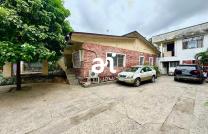 VENTE: GRANDE PROPRIÉTÉ DE 1200m² DOTÉE D’UNE BÂTISSE DE 4 GRANDES CHAMBRES À KINSHASA-NGALIEMA mediacongo