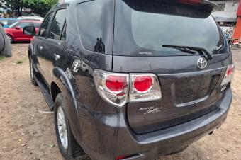 Toyota Fortuner 