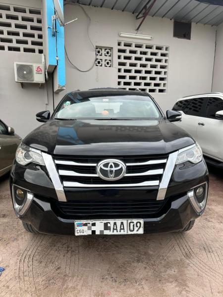 Toyota Fortuner 