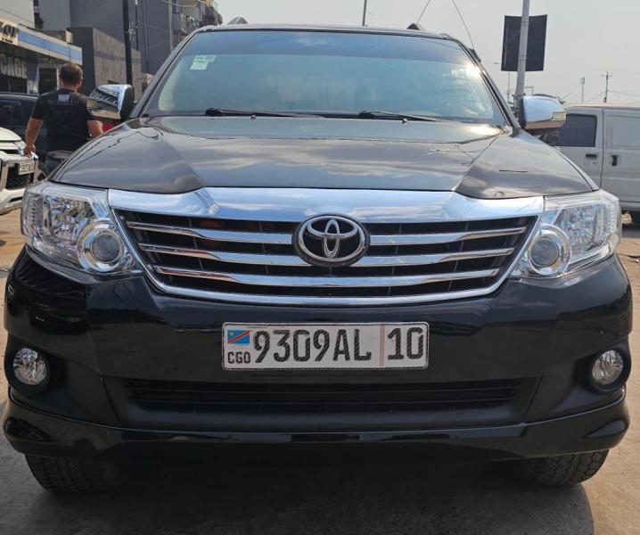 TOYOTA FORTUNER A VENDRE 