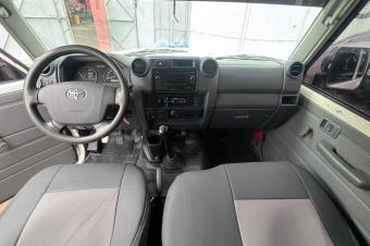 Toyota Land cruiser double cabine 