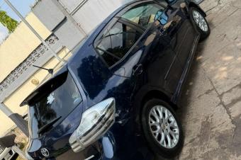 TOYOTA BLADE A VENDRE 