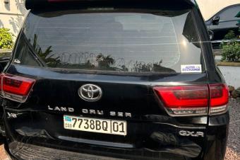 Toyota land cruiser GXR 