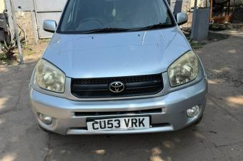 TOYOTA RAV4 A VENDRE  KINSHASA 