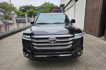 TOYOTA LAND CRUISER VXR