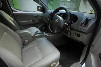 TOYOTA HILUX DOUBLE CABINE 