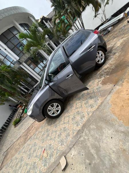 HYUNDAI TUCSON A VENDRE  KINSHASA 