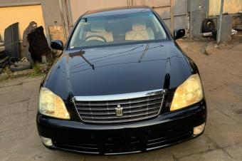 TOYOTA CROWN A VENDRE 