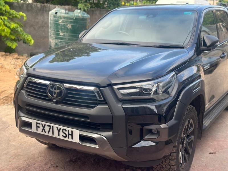 Toyota Hilux 2023 