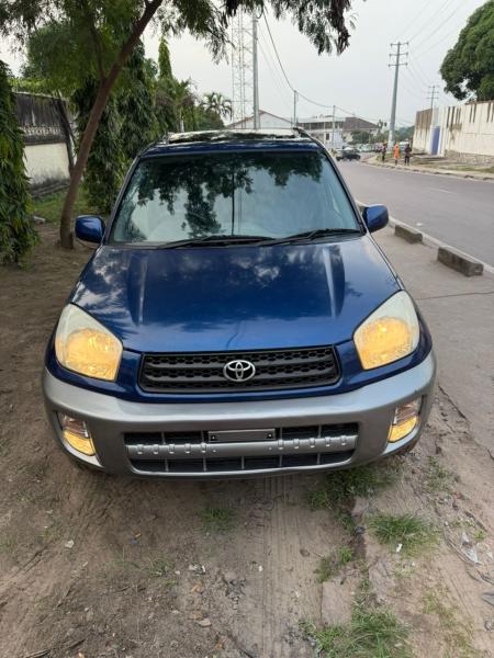 TOYOTA RAV4 A VENDRE