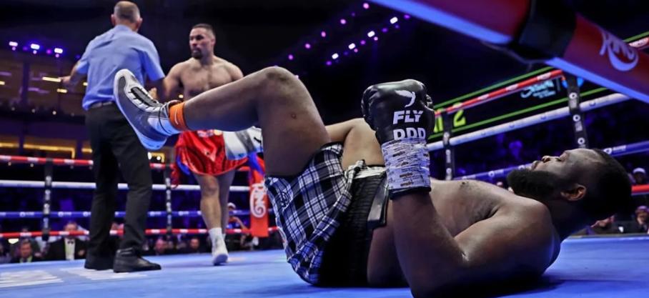 Infos congo - Actualités Congo - mediacongo Boxe : Martin Bakole inefficace devant Joseph Parker en Arabie Saoudite