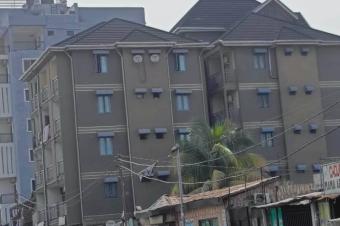 VENTE DUN IMMEUBLE DANS LA COMMUNE DE LINGWALA 