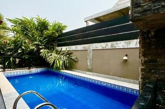 MAGNIFIQUE VILLA A VENDRE A KINSHASA 