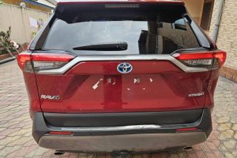 Toyota new Rav hybrid 