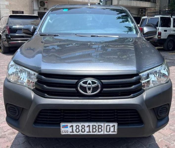 Toyota Hilux 