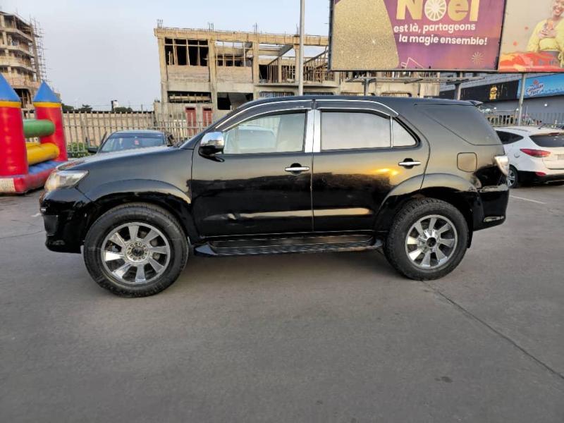 Toyota Fortuner 