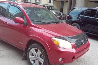 TOYOTA RAV4 VERSION CANADIENNE A VENDRE 