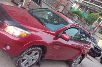 TOYOTA RAV4 VERSION CANADIENNE A VENDRE 