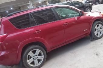 TOYOTA RAV4 VERSION CANADIENNE A VENDRE 