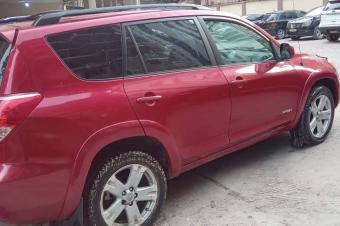 TOYOTA RAV4 VERSION CANADIENNE A VENDRE 