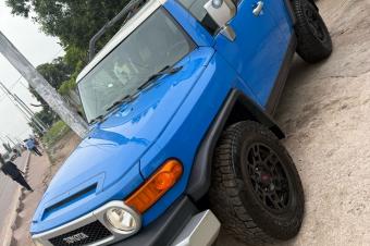 TOYOTA FJ CRUISER A VENDRE A KINSHASA 