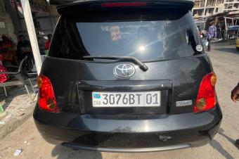 TOYOTA IST A VENDRE 