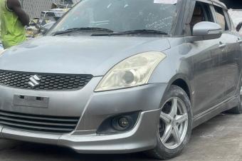 SUZUKI SWIFT SANS PLAQUE A VENDRE 