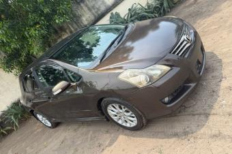 TOYOTA BLADE A VENDRE A KINSHASA 