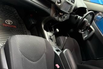 TOYOTA VANGUARD A VENDRE A KINSHASA 