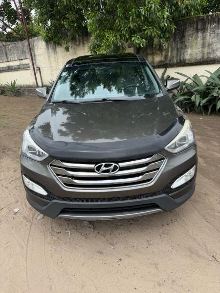 HYUNDAI SANTAFE 2018  A VENDRE 