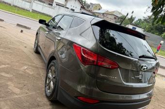 HYUNDAI SANTAFE 2018  A VENDRE 