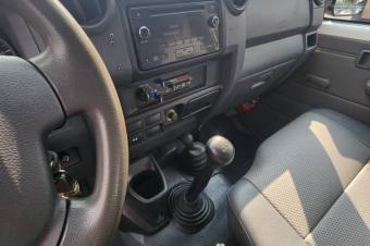 TOYOTA LAND CRUISER DOUBLE CABINE A VENDRE A KINSHASA 