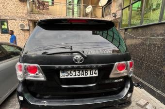 Toyota Fortuner 2015 