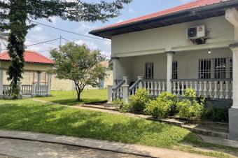 Villa  vendre  Ngaliema 