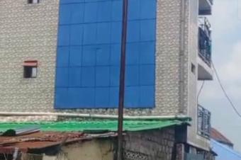 Immeuble en vente  Barumbu bien situe proche de lasphalte 