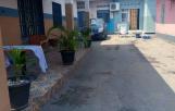 Vente parcelle !!   Kasavubu, shaba prince kasavubu !!   Dimensions 10m/ 25  Avec une grande maison des 3 ch salon et salle à manger cuisine équipée 2 salle de bain