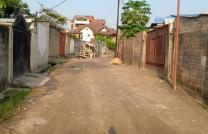 Mise en vente d’une belle parcelle dans la Commune de Ngaliema /GB. Dimensions : - 10 m de Largeur Côté Entrée. - 20 m de Longueur. - 18 m de Largeur Côté derrière. mediacongo