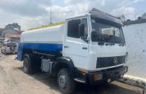 Urgent Vente Camion Citerne Capacité : 8m3 Assurance en cours Provenance : Europe 20.000$ à discuter mediacongo