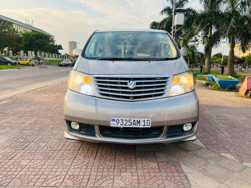 Toyota alphard 