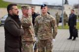 L'Allemagne réduit de moitié son aide militaire à l'Ukraine