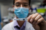 Covid-19 : résultats prometteurs pour un vaccin chinois en réponse aux russes