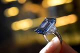 Bijou : le diamant bleu Oppenheimer vendu pour le prix record de $57,54 millions