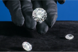 Les diamants russes bientôt sanctionnés : comment l'industrie de la joaillerie doit revoir ses règles de transparence
