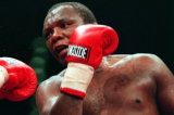 Afrique du Sud : décès à 57 ans du boxeur Dingaan Thobela