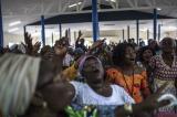 Cameroun: le gouvernement menace de fermer les églises de réveil qui tiendraient un discours qui nuirait à la lutte contre la Covid-19