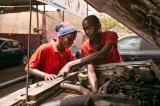 Sénégal: Un garage automobile de femmes démonte les préjugés 