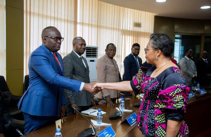 Info Congo - Actualité Congo -  - -Gouvernement : Judith Suminwa a prêté oreille aux préoccupations et recommandations des caucus de députés nationaux afin d’étoffer son programme