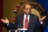 Prix Mo Ibrahim : pourquoi il n’y a pas de lauréat 2015 ?